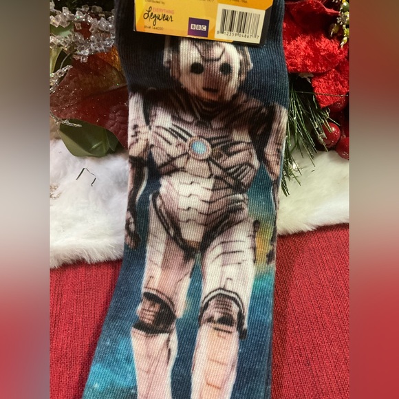 NWT DOCTOR WHO SUBLIMATED SOCKS CYBERMAN DESIGN - Picture 6 of 8